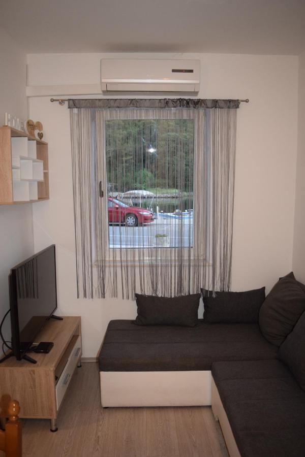 Apartman Nino Novigrad  Екстер'єр фото